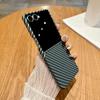 Роскошный защитный бампер из углеродного волокна для телефона Samsung Galaxy Z Flip7 Flip6 Flip5 Flip4 Flip3 Жесткий ПК Контрастный цвет Ударопрочный Защитный чехол