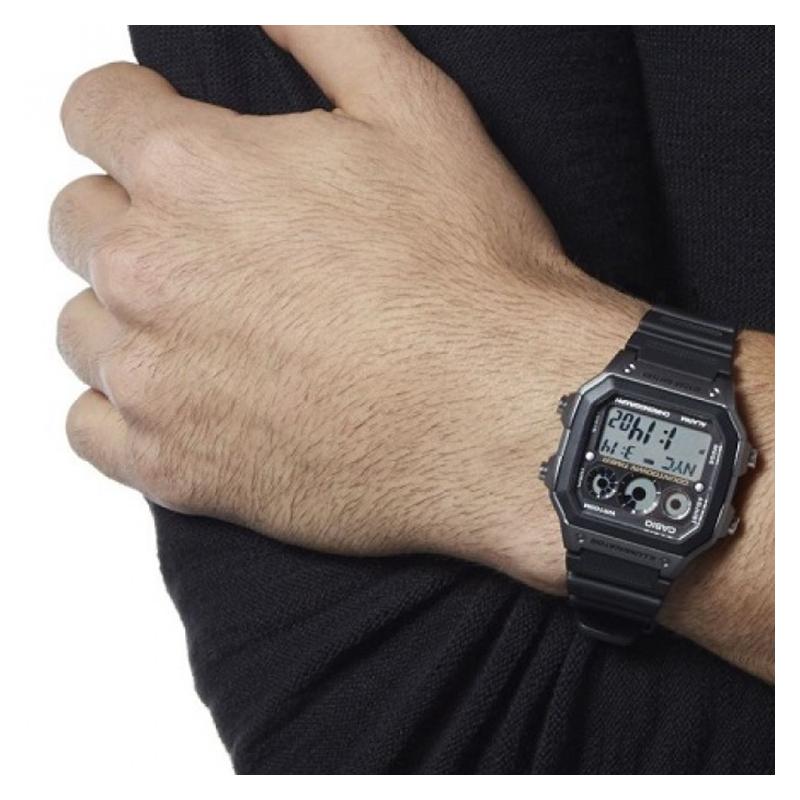 Casio Серия STANDARD Классические Ретро Маленькие Квадратные Десять Лет Электрические Водонепроницаемые Кварцевый Механизм Ремешок из Смолы Японские и Корейские Часы AE-1300WH-8A