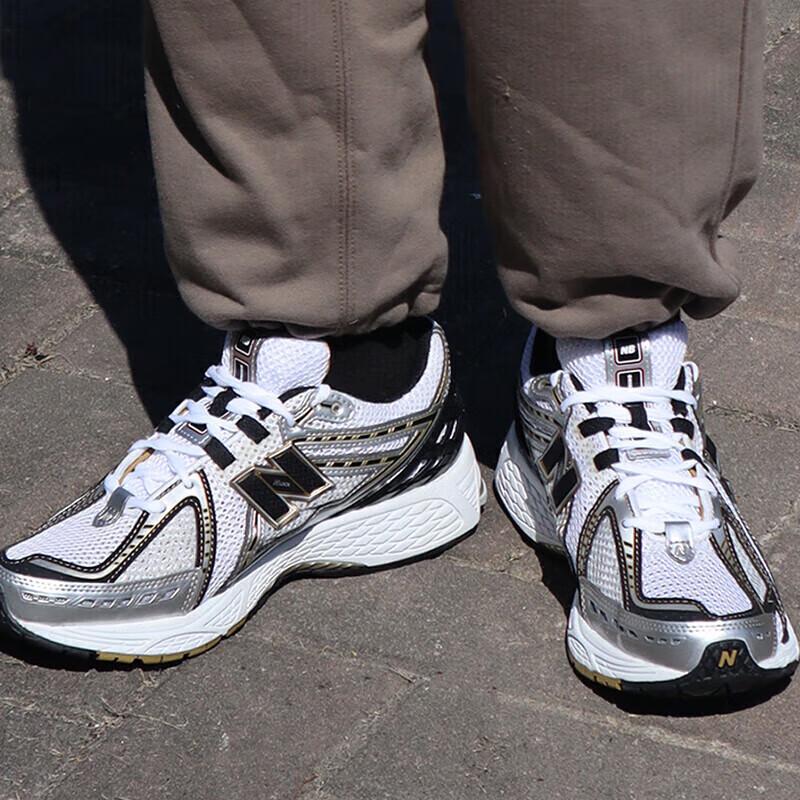 New Balance Унисекс кроссовки 1906R M1906RA