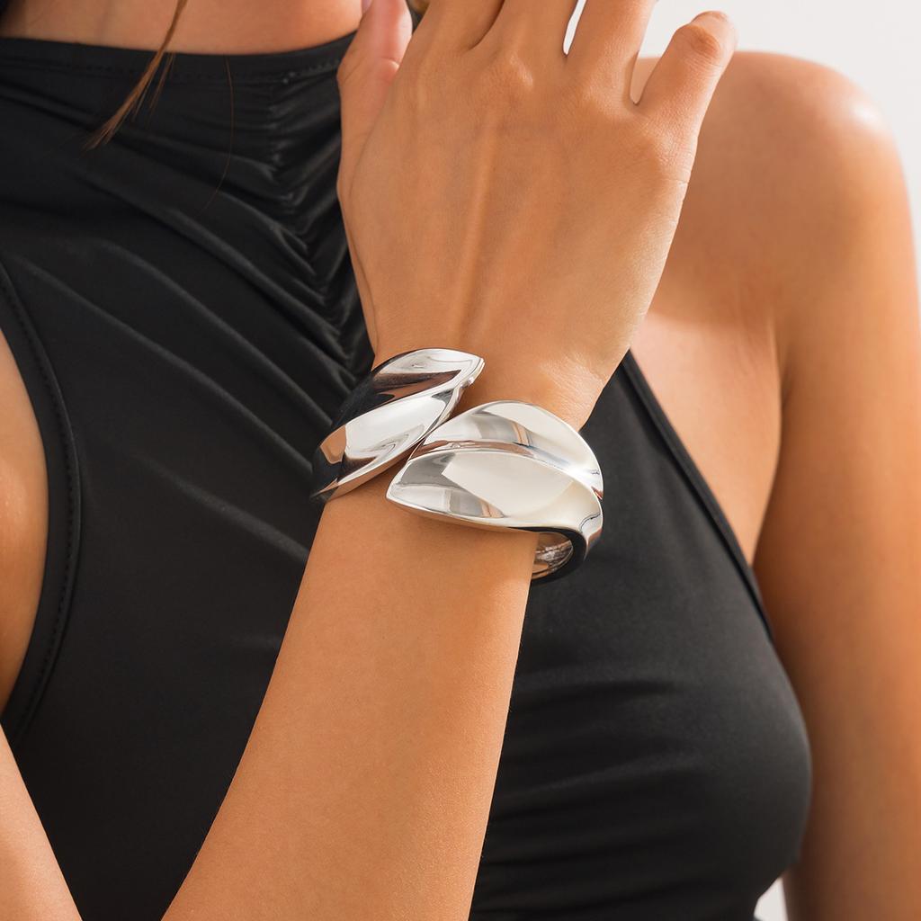 Punk Vintage Irregular Chunky Cuff Bangles for Women Leaf Statement Bracelets Bangles Pulseras Steampunk Men Jewelry