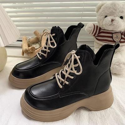 Женские ботинки Мартина 2025 новые популярные осенние в британском стиле на толстой подошве увеличивающие рост маленькие жареные уличные короткие ботинки весенне-осенние одинарные ботинки