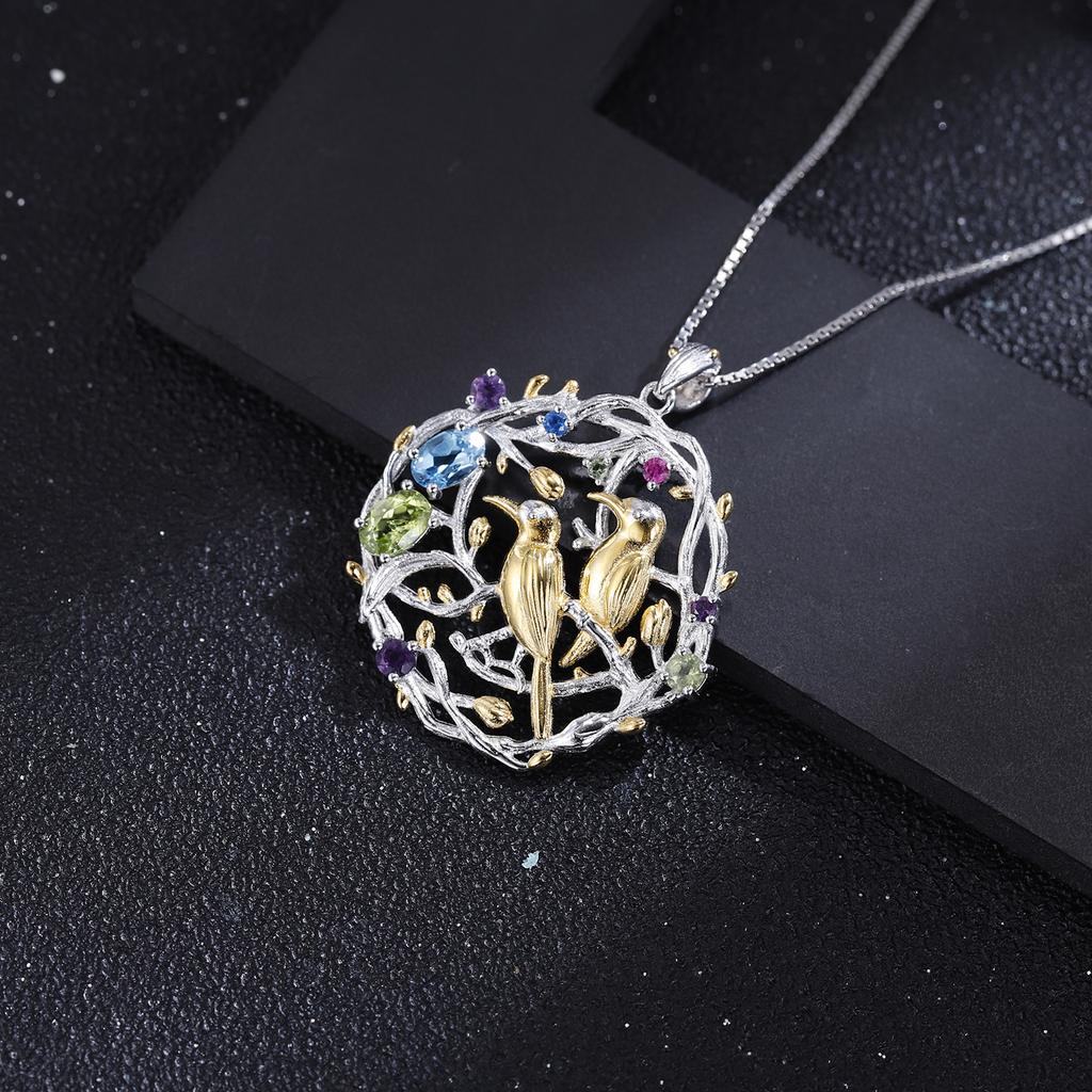 Оригинальный дизайнерский элитный персонализированный кулон. Подвеска-ожерелье из серебра 925 пробы с натуральными драгоценными камнями.