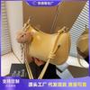 High-end Niche Bag Women's Autumn and Winter New Retro Shoulder Messenger Bag Casual Commuter Dumpling Bag