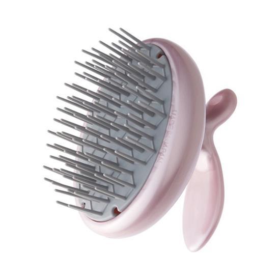 Beth New Habit Scalp Brush