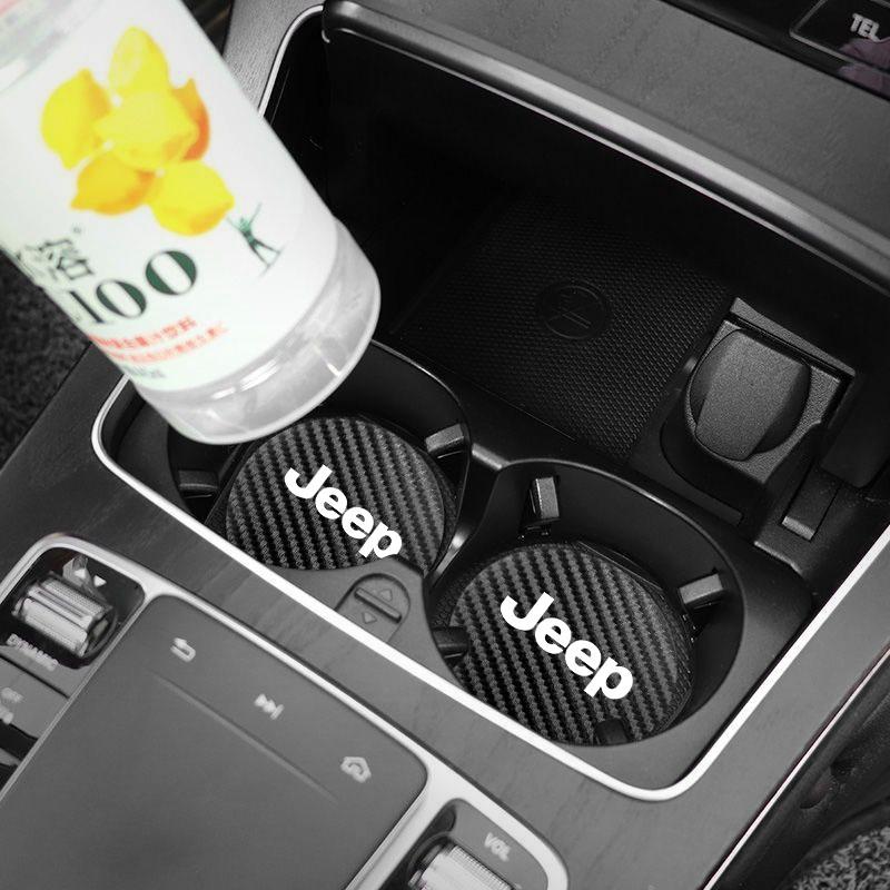 AKU3 2Pcs Car Logo Anti Slip Anti-noise Coaster Pad Auto Accessories For Jeep Grand Liberty Cherokee Wrangler JK Gladiator Compass Re