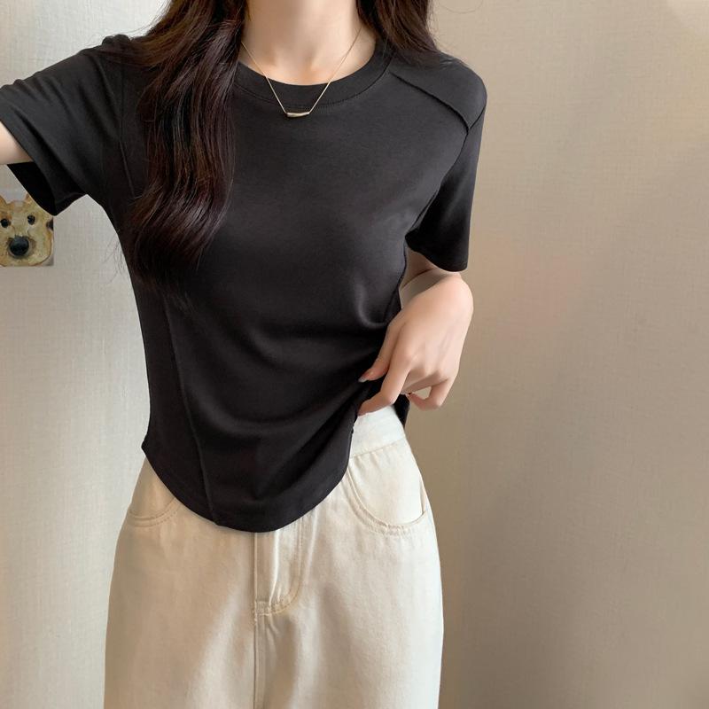 Летняя новая белая футболка с коротким рукавом женская правое плечо обтягивающий дизайн короткая чистая похоть нерегулярный топ рыбья кость