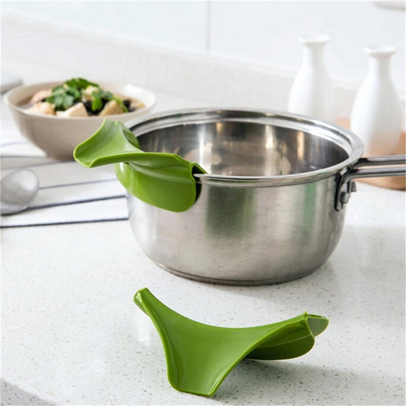 Silicone Slip On Pour Spout Bowls Pots & Pans,Drip Free Easy Pouring Kitchen