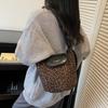 Korean Version of Retro Leopard Print Bucket Bag Women's 2025 New Fashion Versatile Niche Trend Women's Shoulder Messenger Bag