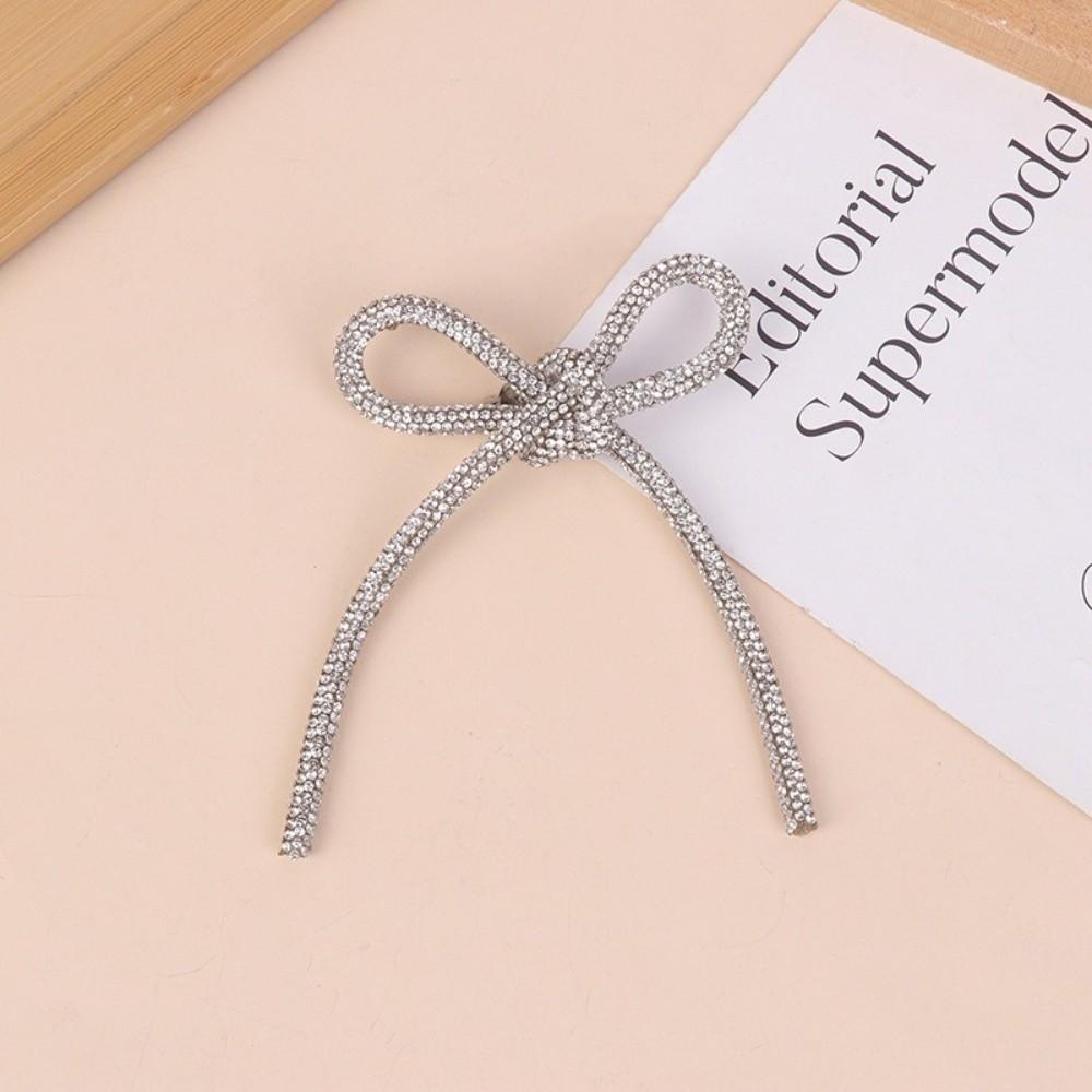 Sparkly Crystal Diamond Bow Brooch Anti Glare Tassel Sparkling Diamond Brooch Blazer Accessory