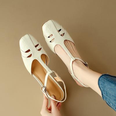 Модные НОВЫЕ Летние Женские Сандалии Обувь из Спилка для Женщин Квадратный Носок Массивный Каблук Элегантные Сандалии с Закрытым Носком на Ремешке с Открытой Пяткой Ажурные Сандалии