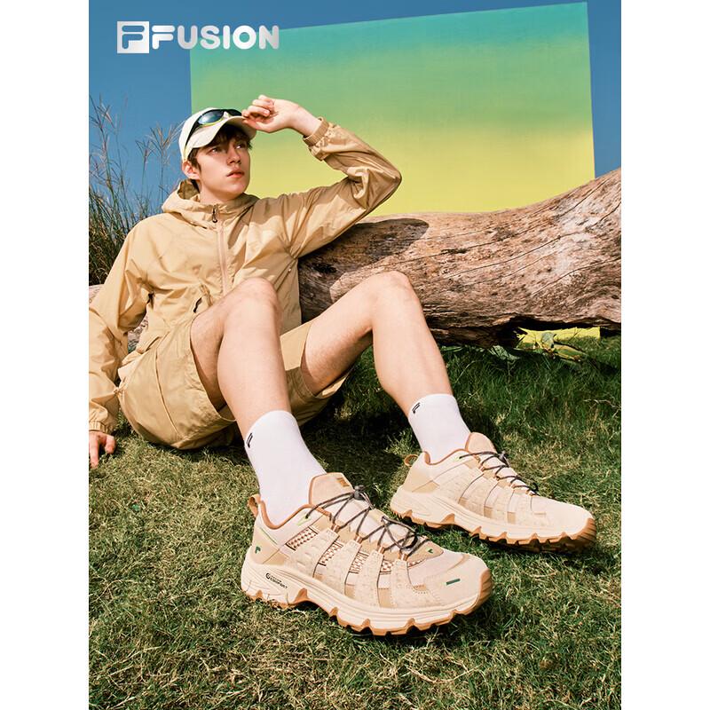 FILA FUSION COMO X Men's Casual Dad & Hiking Shoes
