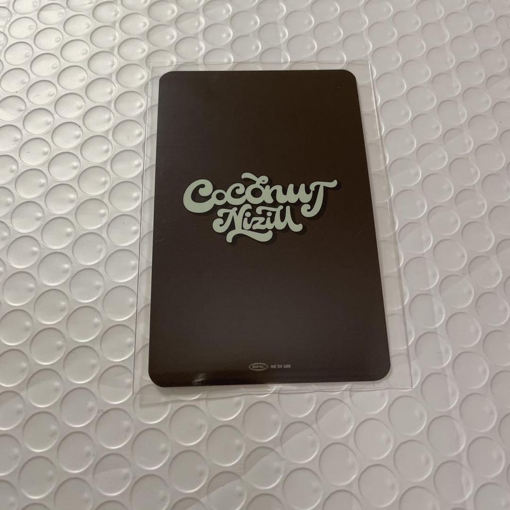 [Б/У] Кокосовая NiziU Миихи лимитированная торговая карточка для площадки