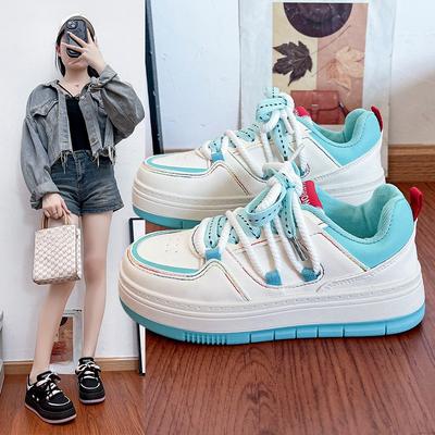 Маленькие белые туфли женские осенние новинки модные универсальные повседневные туфли на толстой подошве