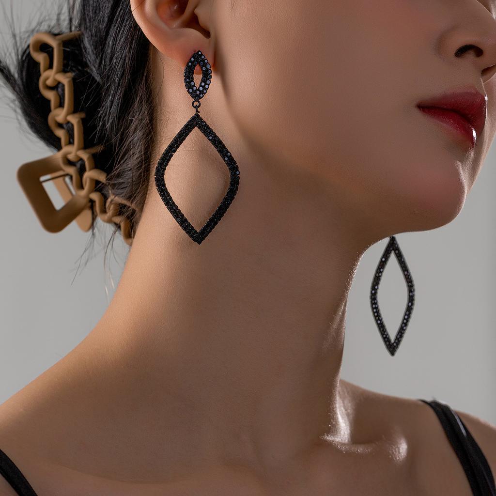 Модные и персонализированные серьги с технологией алмазной инкрустации, популярные круглые большие серьги, свадебные серьги с геометрическими формами