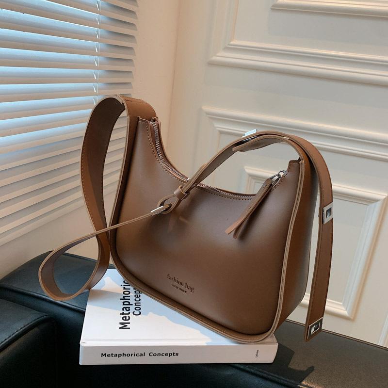 Ретро зимняя сумка через плечо для женщин Мягкая кожаная сумка-полумесяц через плечо Модные бренды Сумка через подмышку Повседневная сумка-клатч