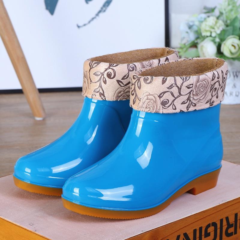 Женские водонепроницаемые нескользящие короткие резиновые сапоги — идеально подходят для работы на кухне и активного отдыха на природе