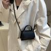 Women's Bag Autumn New Bag Niche Trend Messenger Bag Retro Versatile Commuter Small Square Bag Shoulder Bag