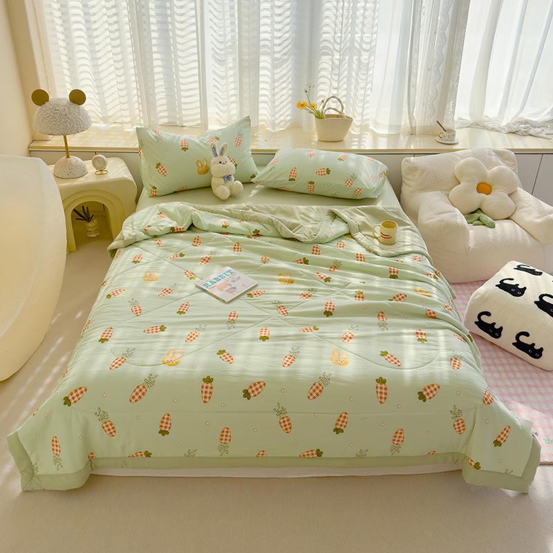 Ультрамягкое летнее охлаждающее одеяло — легкое, дышащее и приятное для кожи с тисненым цветочным принтом для всех сезонов — идеально для спальни