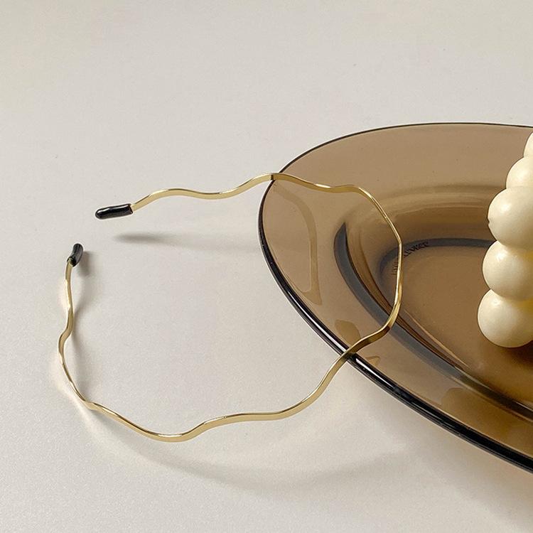 Женский минималистичный металлический тонкий обруч для волос