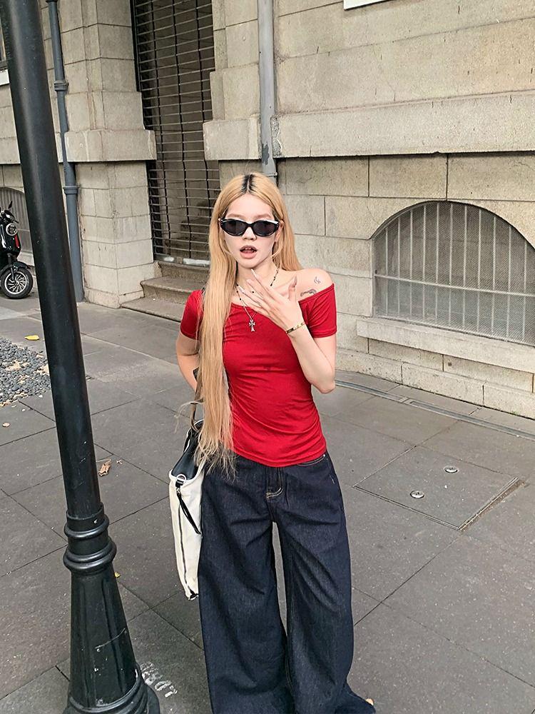 Весна 2025 Женская футболка с открытыми плечами, облегающего кроя - Однотонная, пуловер с короткими рукавами