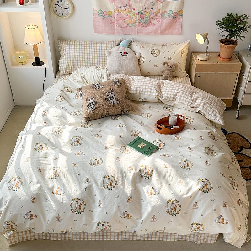 Маленький свежий комплект из четырех предметов в стиле ретро, комплект из чистого хлопка с цветочным узором, пододеяльник, простыня для общежития, комплект из трех предметов