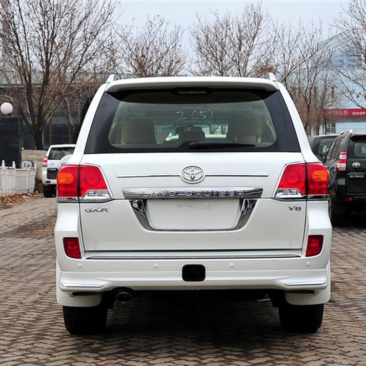 Rear License Plate Frame for Land Cruiser: 3D Photo Holder for Off-Road Vehicle Enhancement