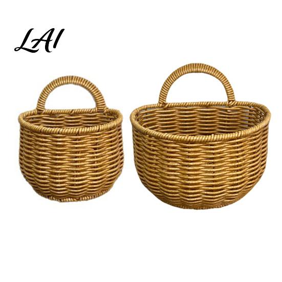Versatile Hanging Storage Containers Woven Wicker Basket Wall Mounted Imitation Rattan Organizer Kitchen Spice And Egg Organizer Rustic Style