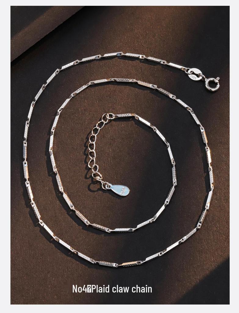 Korean Style S925 Sterling Silver Necklace: Carved Lip Round Link Chain with Silk Texture, Gingham Design, Starry Sky Accents, Plain Collarbone Chain