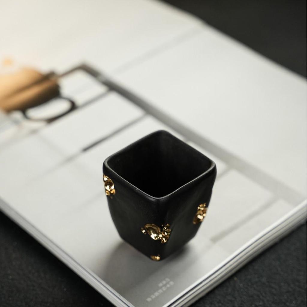 Yixing Zisha "One Moment" Master Cup - 120ml Taihu Stone Tea Tasting Teacup