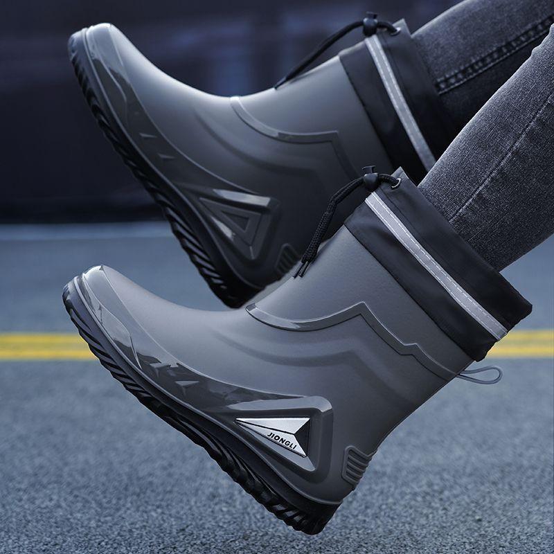Fashion Rain Shoes Men's Short Anti Slip Mid Tube Rain Boots Short Water Shoes with Velvet Work Shoes
