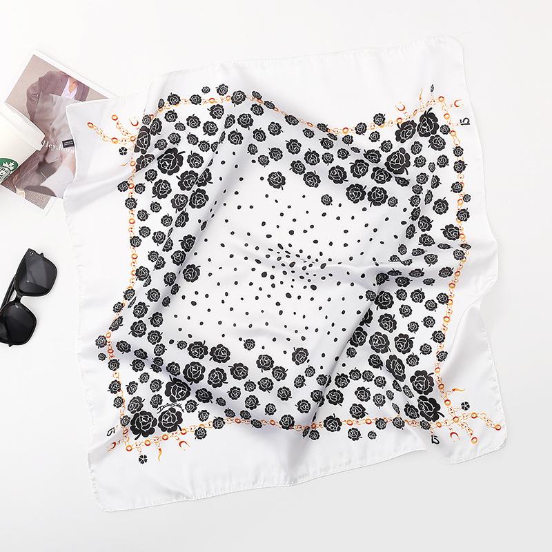 Spring/Summer New Women'S Silk Scarf 70 * 70cm Simulated Silk Twill Square Scarf Fashion Printed Large Square Scarf Professional Scarf