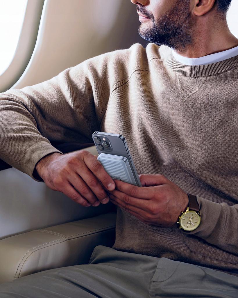 Innostyle Powerswitch Пауэрбанк с быстрой индукционной зарядкой для Magsafe 10000 мАч Подставка Синий