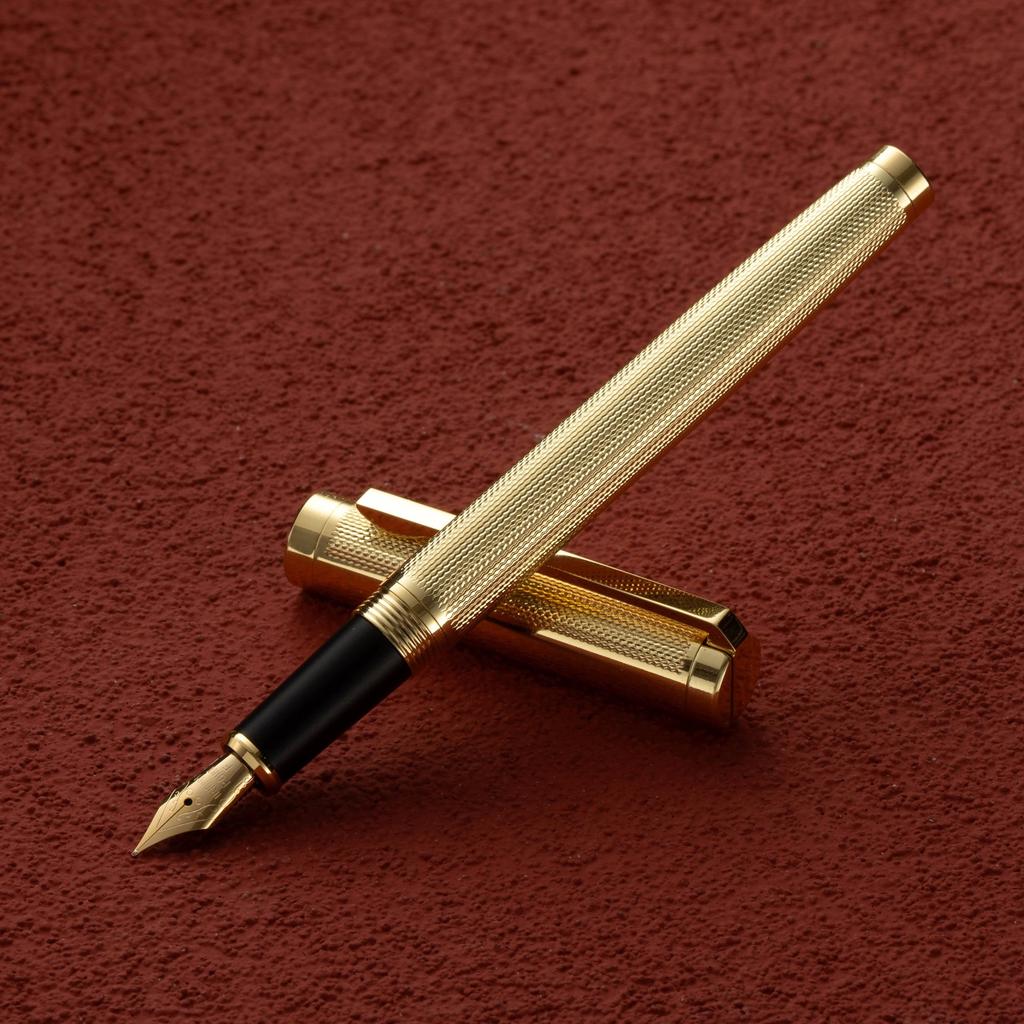 Luxury Metal Brass Carved 26 Nib Fountain Pen for Adults Calligraphy Practice Ink Cartridge