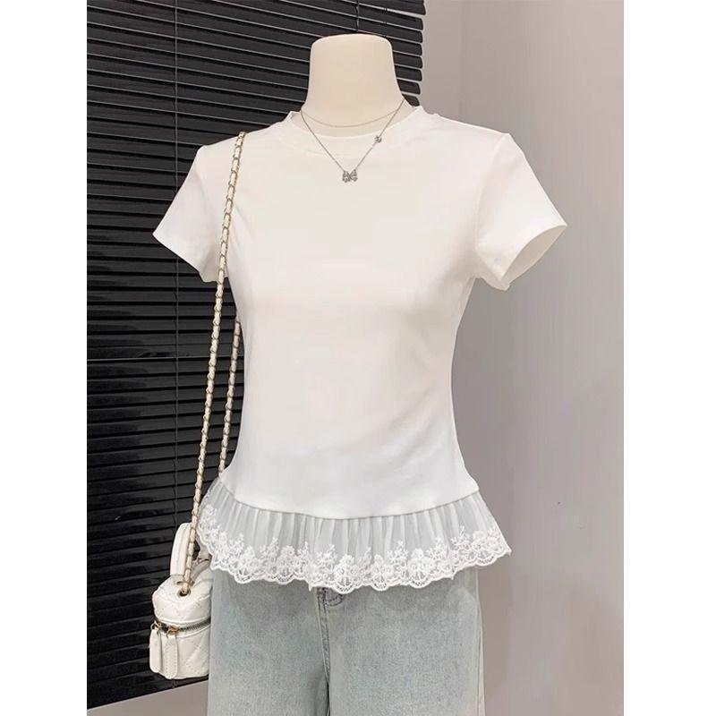 Женская белая футболка с кружевной вставкой и коротким рукавом: Нежный и Стройнящий Весенний Стиль