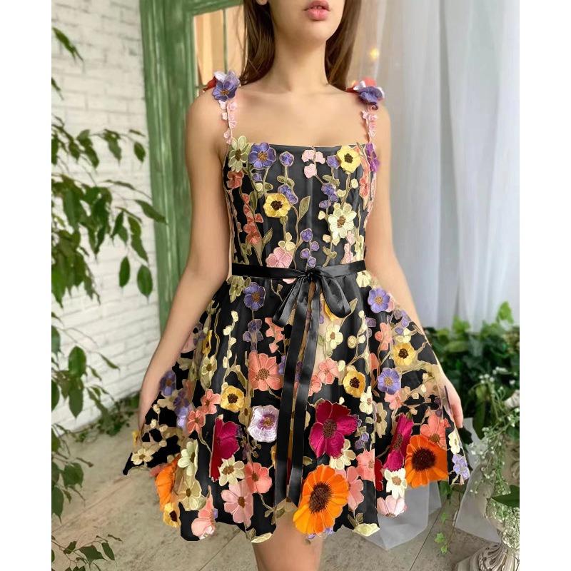 Women's Summer Three-dimensional Flower Embroidery Wrap Hip Sexy Dresses