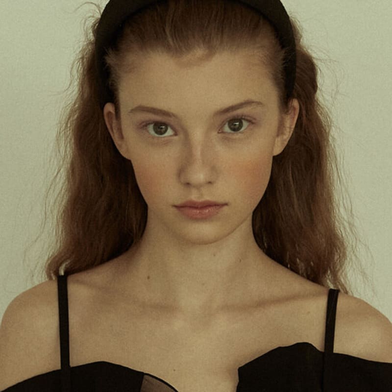 Повязка на голову Elizabeth Moments из чердового твида