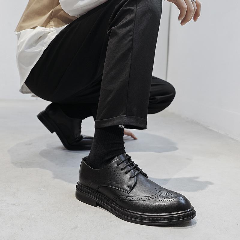 Новые повседневные кожаные туфли мужские летние деловые туфли молодежные британские туфли черного цвета для шафера 7667-T