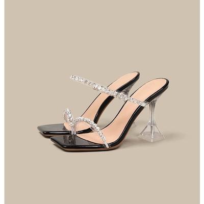 Женские тапочки с квадратной головкой и стразами на высоком каблуке, односложные, летние 2025 года, белые, с эффектом подчеркивания, классные тапочки в форме бокала для вина