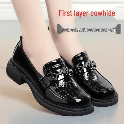 Женские лоферы Yi'erkang из лакированной кожи на массивном каблуке в британском стиле - Коллекция Весна 2025