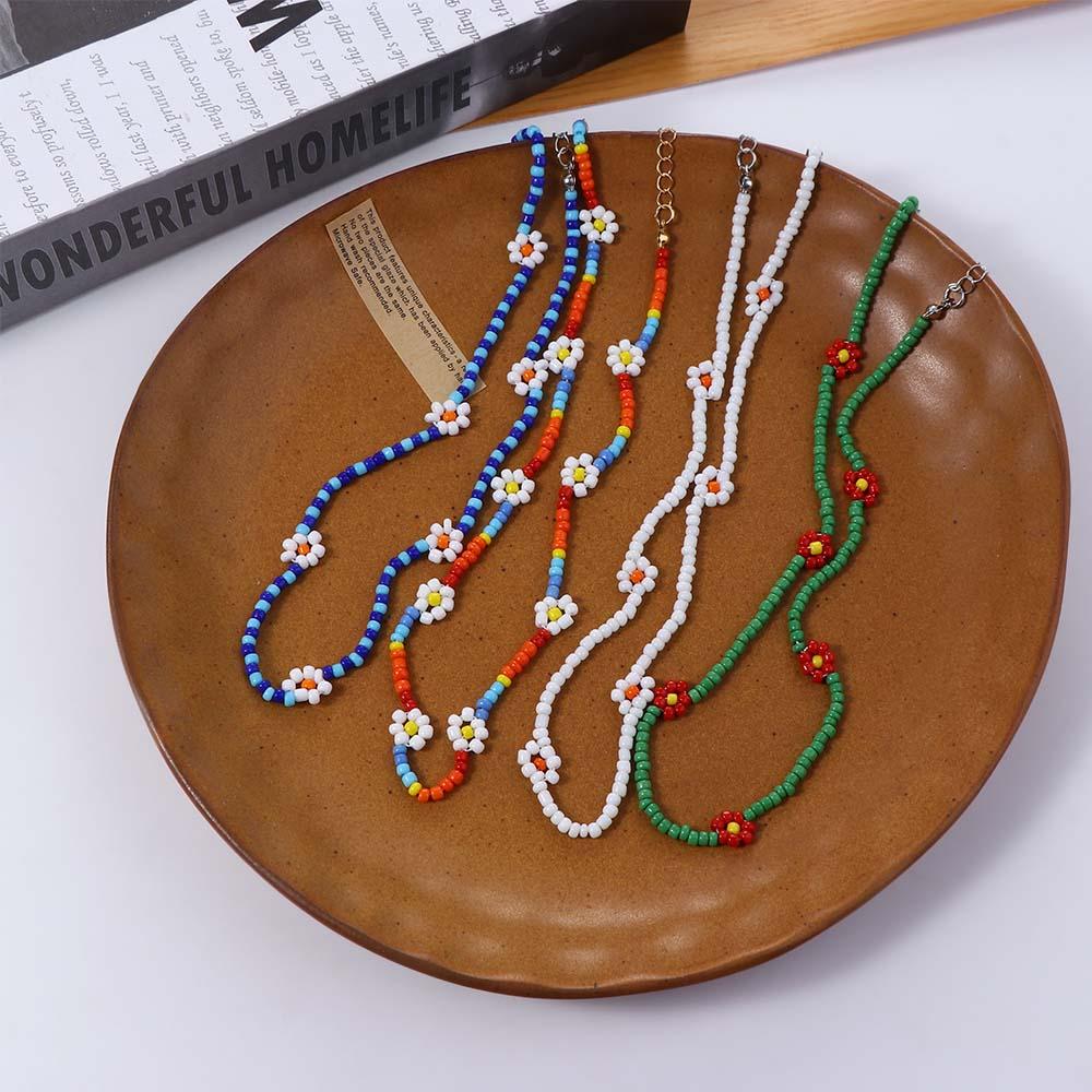 Милое короткое колье-чокер в стиле бохо с маргаритками для отпуска, женское ожерелье с цветами и бусинами, ожерелье на ключицу