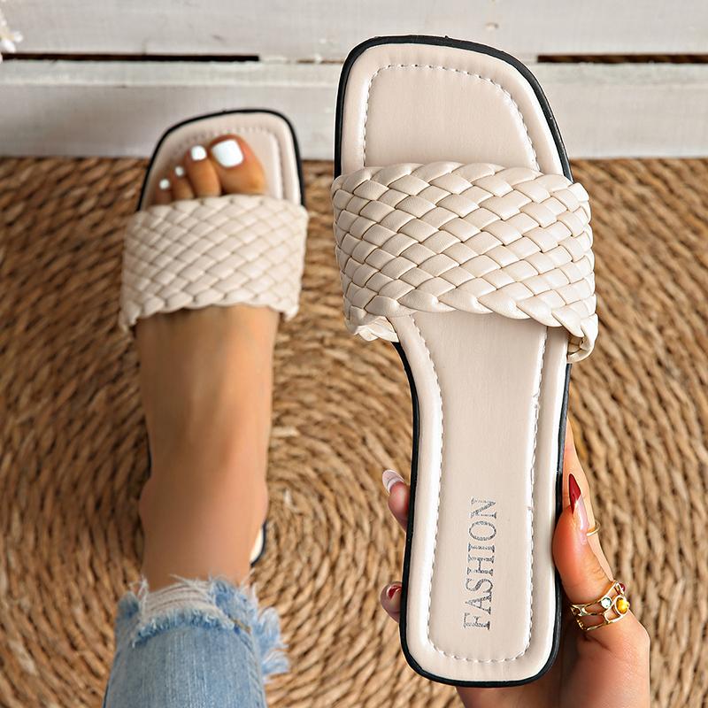 Fashion Classic Plus Size Woven Slippers for Women Summer Square Toe Low Heel Slides Sandals Woman Outdoor Pu Leather Beach Flip Flops