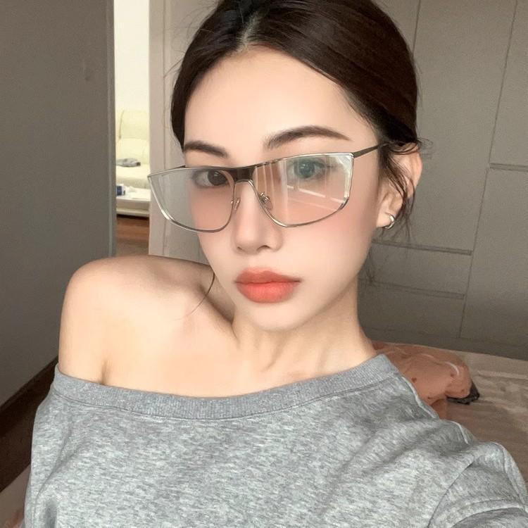 New one-piece y2k water silver sunglasses, women's trendy square and round face, small face, high-end sunglasses