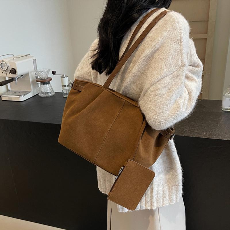 Yogodlns Замшевые сумки через плечо для женщин, вместительные сумки-тоуты, легкая сумка под мышкой, повседневная сумка-шоппер, однотонная дорожная сумка-ведро