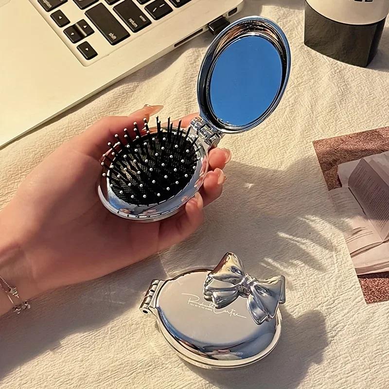 Портативная мини-расческа для волос в форме бантика - Нейлоновая щетина, складная, с воздушной подушкой для нормальных волос, дорожный инструмент для укладки с зеркалом