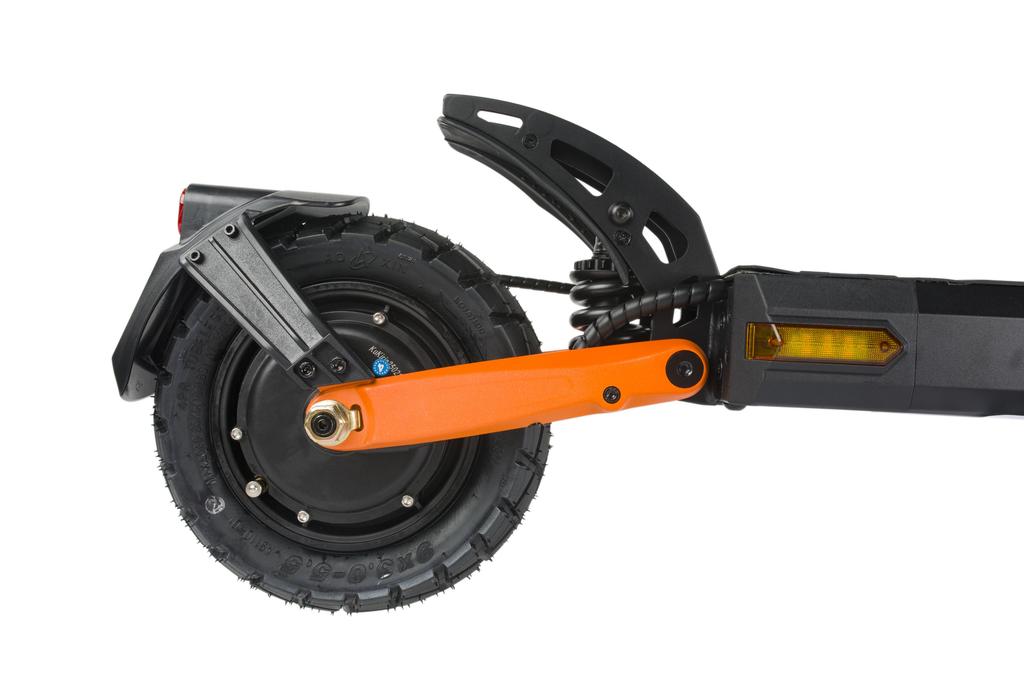 KuKirin G2 Pro Foldable Electric Scooter 600W Rear Motor 48V 15.6Ah Battery 45km/h Speed 58km Range LED Display Lights