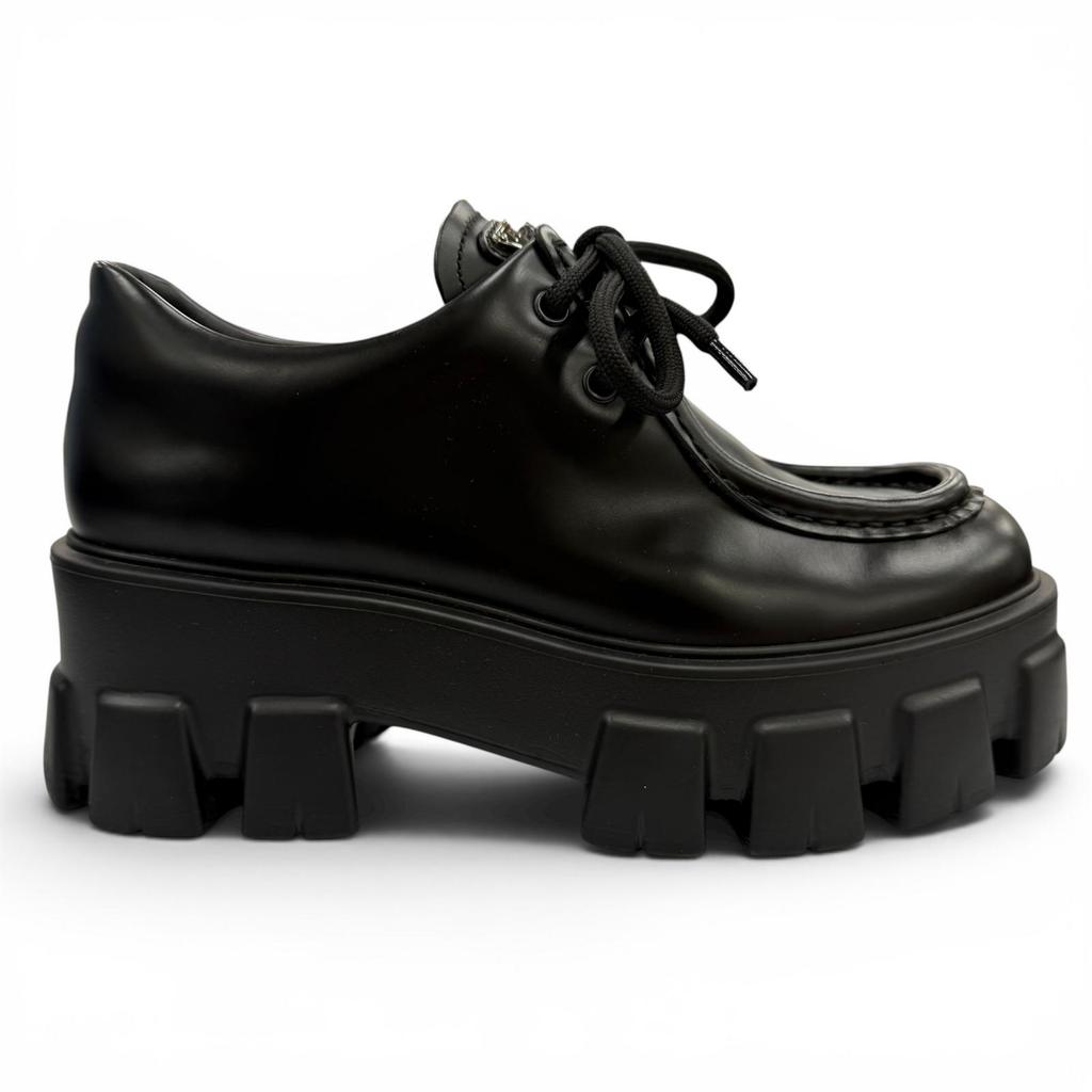 Отличные туфли-дерби PRADA Monolith с треугольным логотипом из шлифованной кожи 35.5 1E254N Б/У