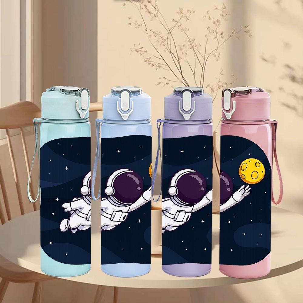 1PC Astronaut Float Outer Space Pattern 750ml Color Plastic Sports Water Bottle Leakproof Flip Straw Lid Suitable for Sports Office Home Use