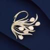 Exquisite Cat's Eye Swan Brooch: Elegant Women's Pin for Suits and Lapels, Enhancing Fashion with Personality.