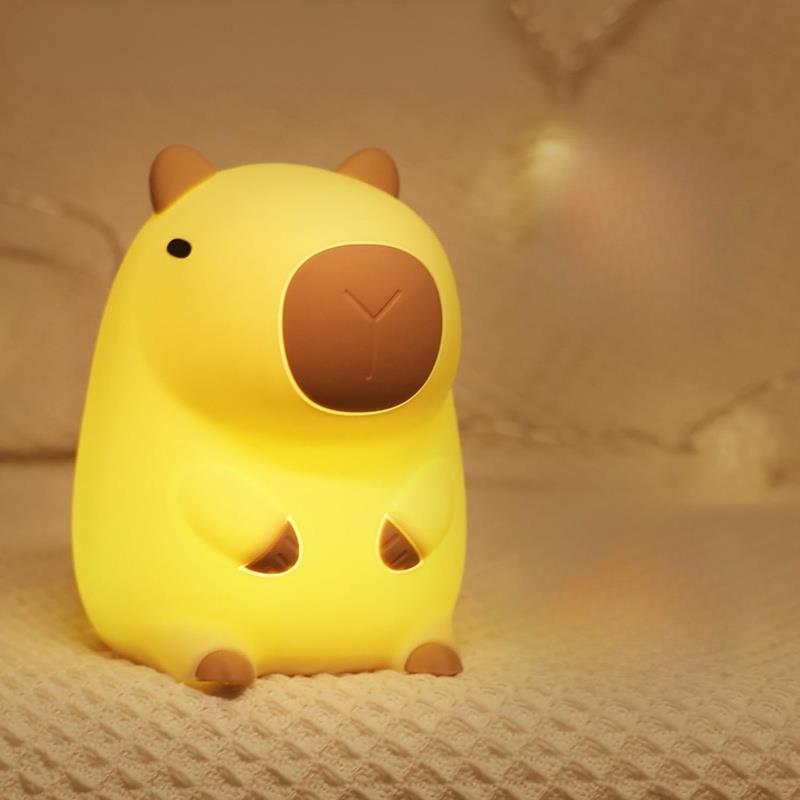 Soft Silicone Night Light for Children, Battery Operated, Capybara, 11cm LED