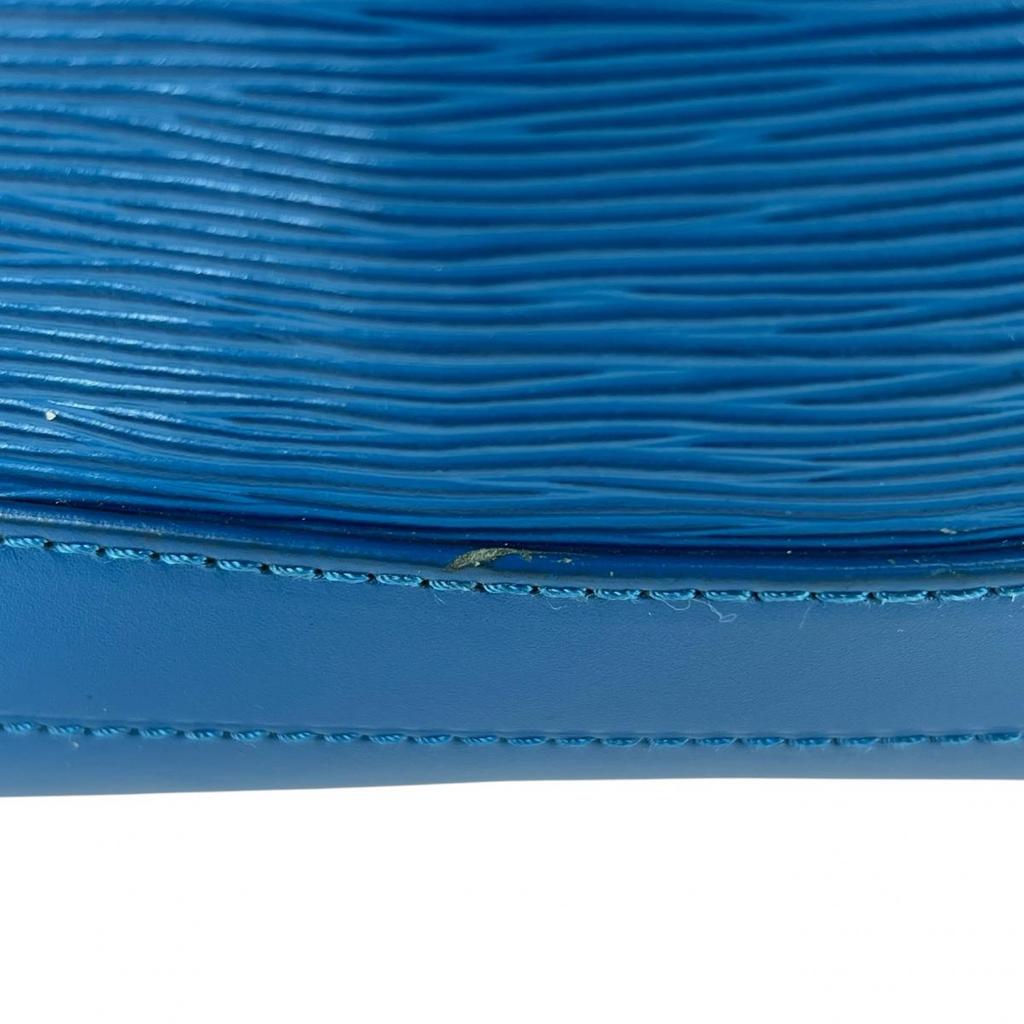 LOUIS VUITTON Toledo Blue Noe Shoulder Bag Epi Leather blue M44005 Used